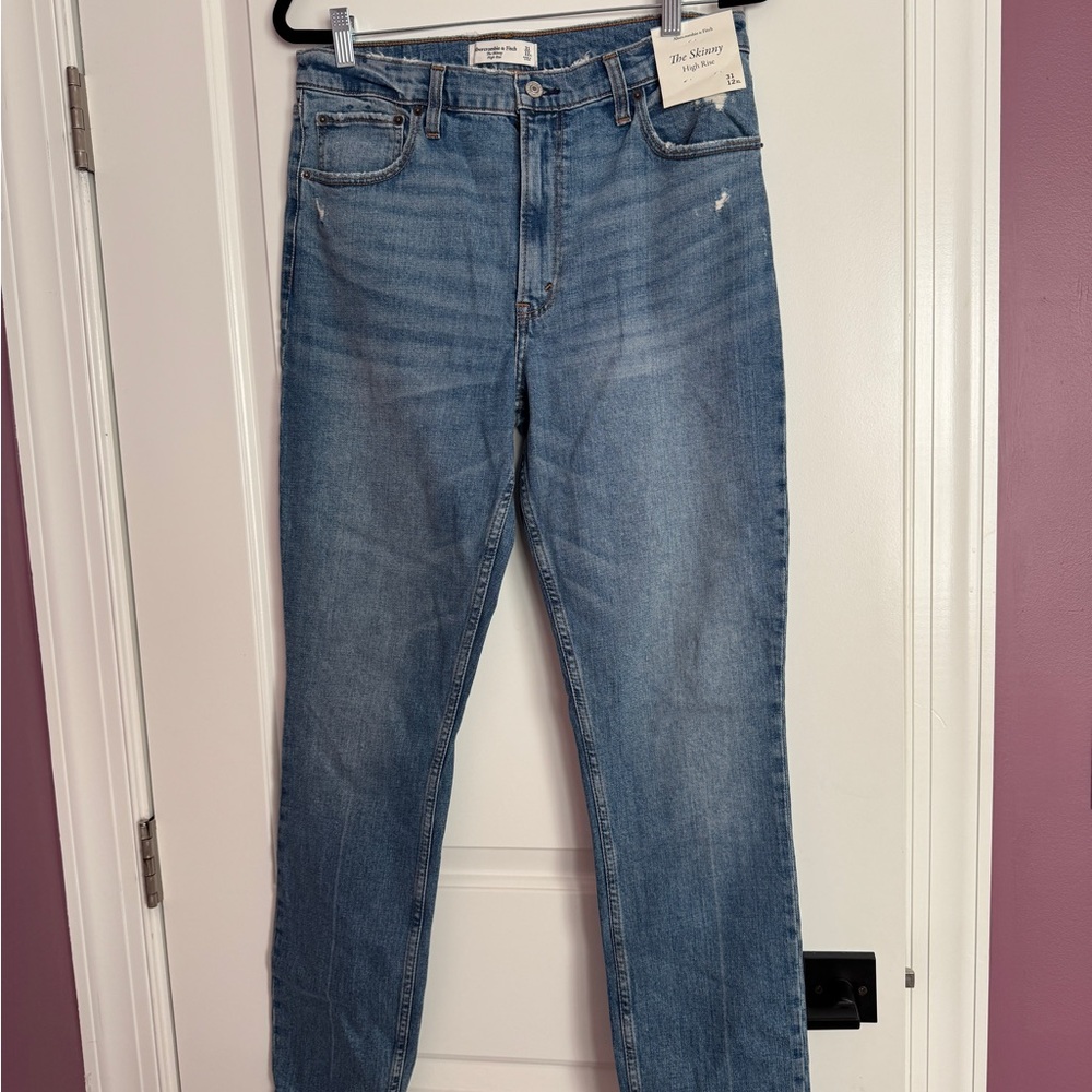 Abercrombie & Fitch Light Blue The Skinny High-Rise Jeans